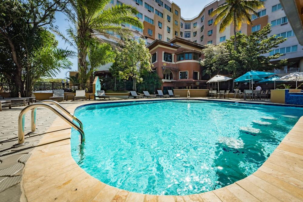 Hotel Royal Oasis (Adults Only) Port-au-Prince Exteriör bild